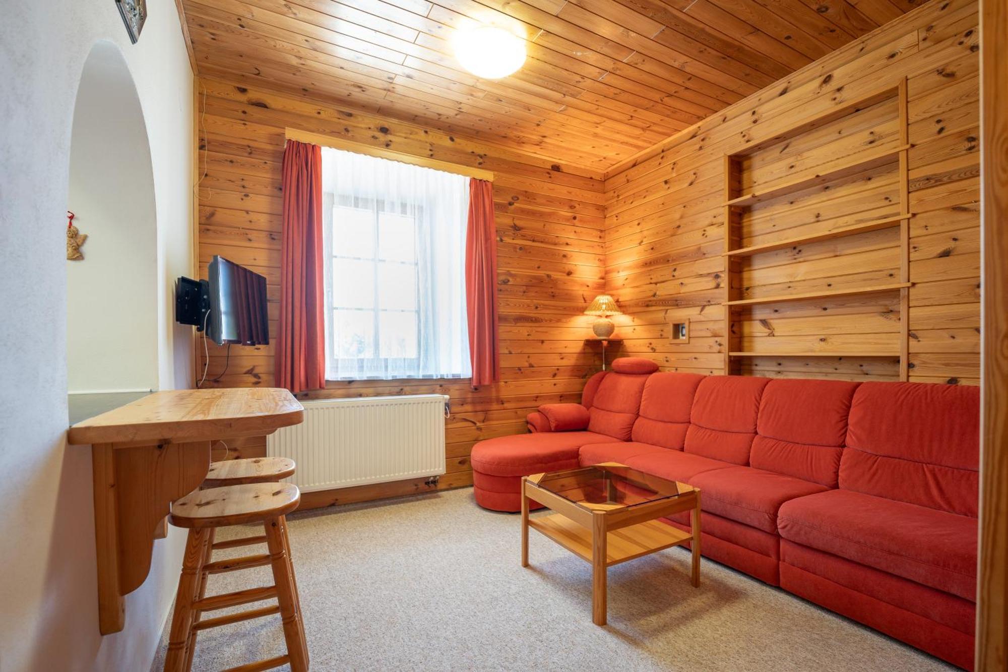 Ea Horsky Hotel Hajenka Модрава Экстерьер фото