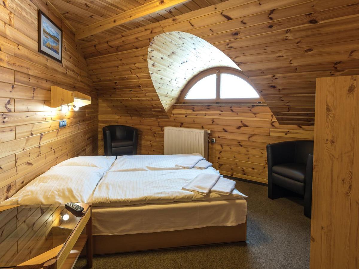 Ea Horsky Hotel Hajenka Модрава Экстерьер фото